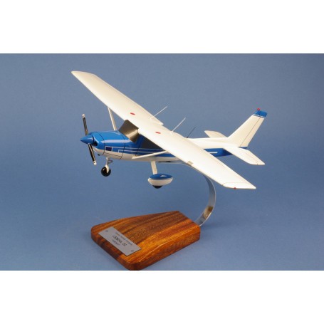 Cessna 152 Aerobat Die-cast